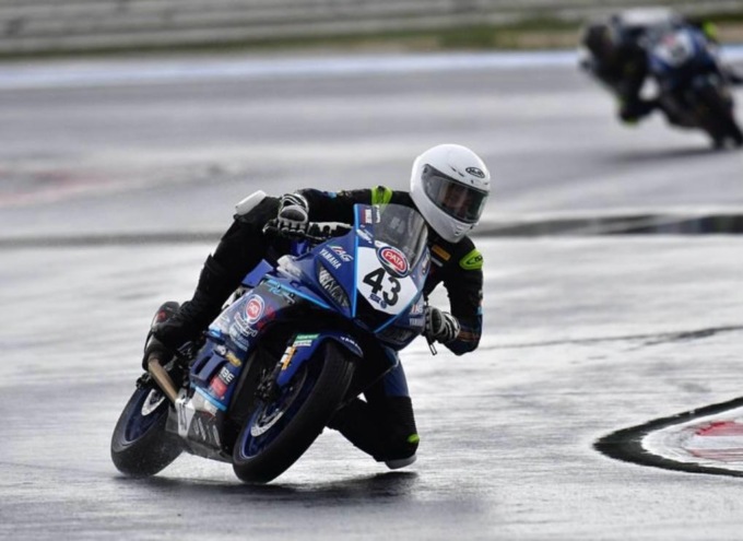 La stagione perfetta di Ivan Spada: campione nella Yamaha R3 Cup