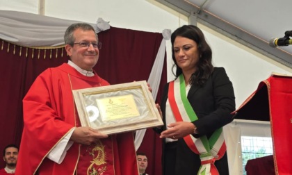 L’annuncio dell’ex parroco don Massimo Donghi: “Ho un tumore”
