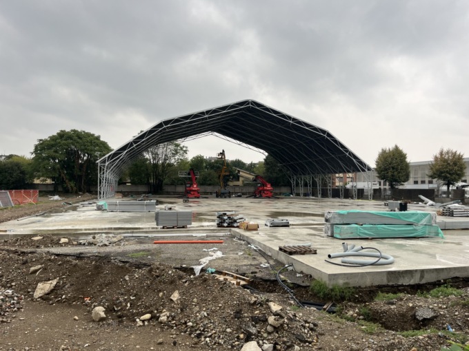 Prende forma la maxi arena per le partite della “Kings League”