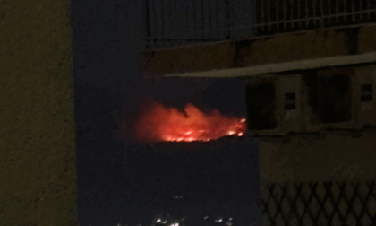 Anche i volontari della Protezione civile lombarda in campo contro l'incendio sul Vesuvio