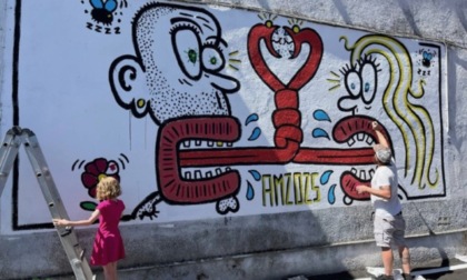 Un murale per mettere a tacere il razzismo