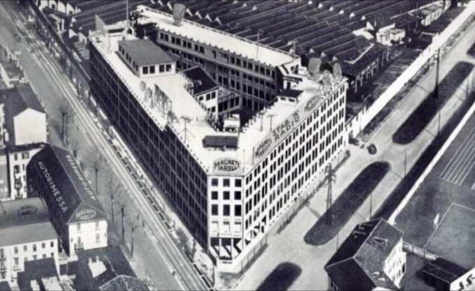 L’ex Magneti Marelli sarà abbattuta: al suo posto uno studentato