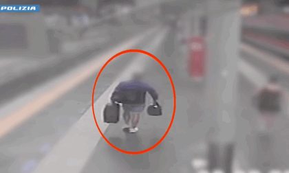 Rubano valigie e zaini ai turisti: beccati dagli agenti della Polizia di Stato