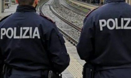 Milano, controlli in stazione Centrale: la Polizia di Stato arresta due persone