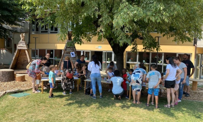 Volontari con disabilità affiancano le insegnanti nella scuola materna di Rivolta d’Adda