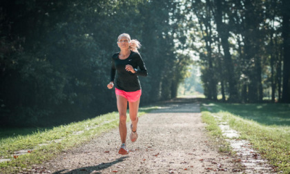 Dieci maratone in dieci giorni. L'impresa di Ivana Di Martino passerà anche da Crespi d'Adda