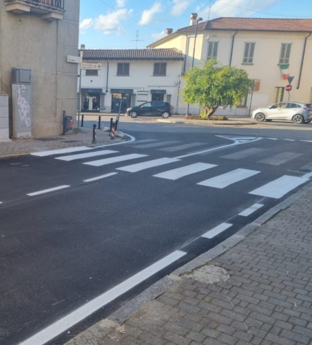 Più sicurezza per pedoni e automobilisti con il nuovo attraversamento pedonale di via Cavour