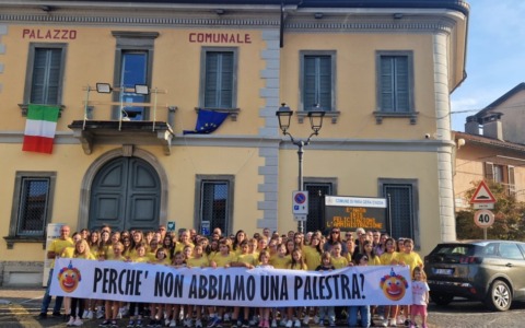 Dopo la protesta delle ragazze della pallavolo qualcosa si muove