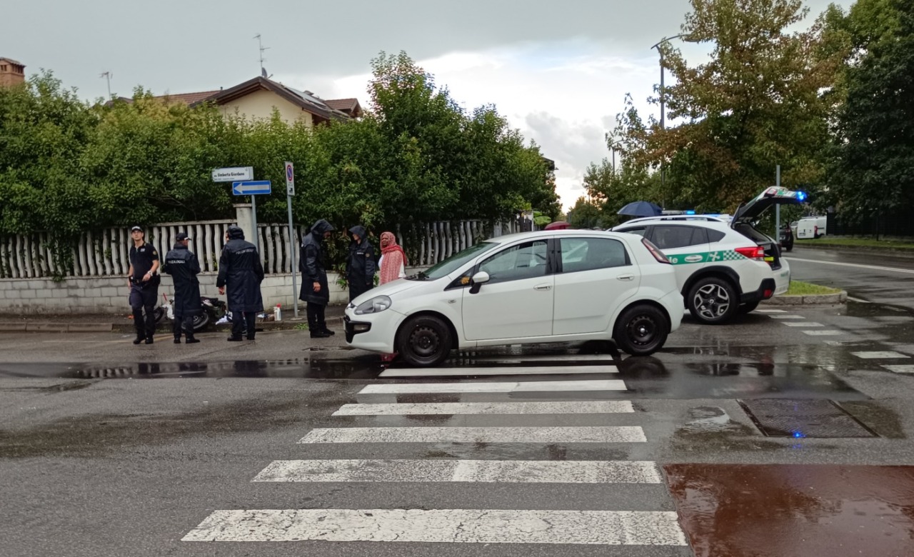Ancora un incidente a Cernusco sul Naviglio, ciclista travolto da un’automobile