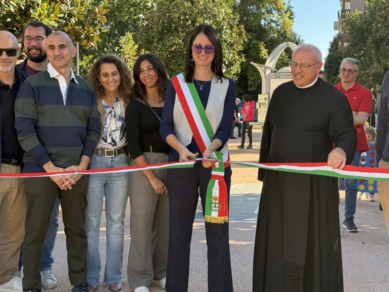 Cerimonia di inaugurazione per la “nuova” piazza Ghezzi di Cernusco sul Naviglio