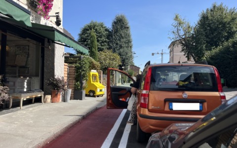 Corsie ciclabili “slim”: rischio portierate per le biciclette