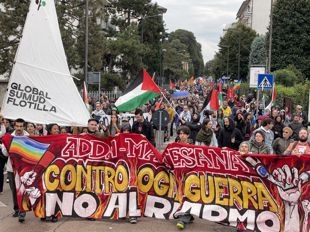 Martesana contro la guerra, duemila in marcia a Cernusco per lanciare un messaggio di pace e stop ai conflitti