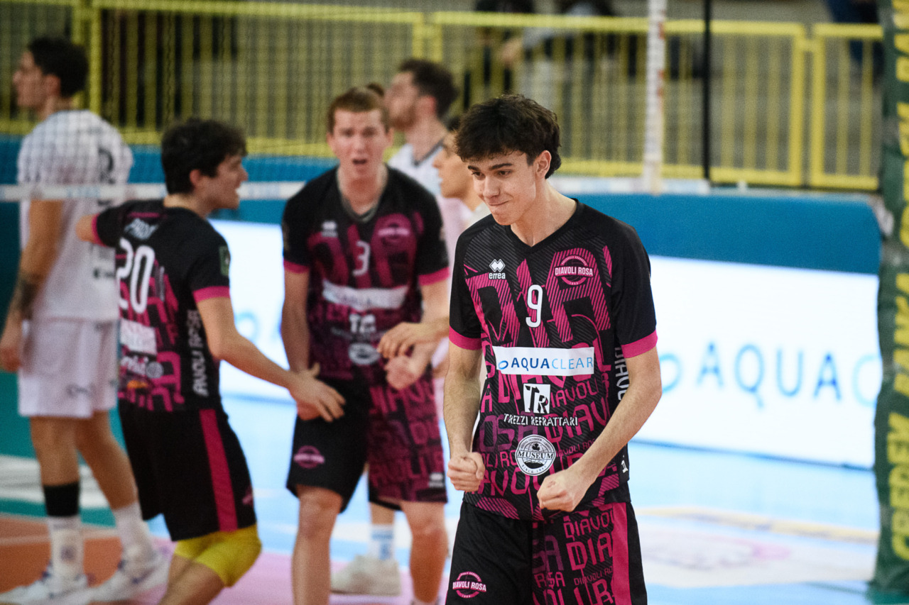 Una delle stelle della pallavolo del futuro sceglie ancora i Diavoli Rosa di Brugherio