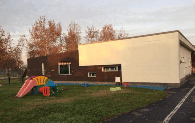 Infiltrazioni alla scuola dell’infanzia a Premenugo: tetto da rifare e alunni trasferiti