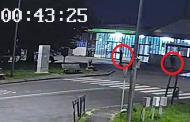 Identificati i vandali che hanno imbrattato la stazione della metropolitana