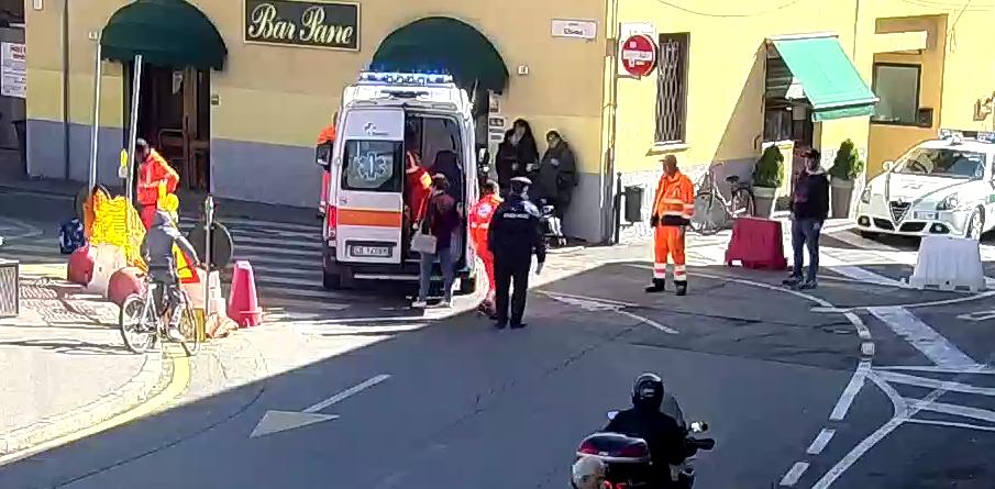 Pirata della strada investe un anziano e scappa