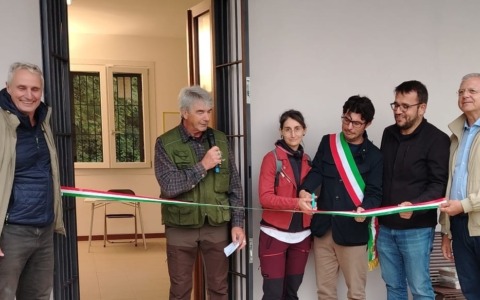 Taglio del nastro per il   centro visitatori dell’Oasi Le Foppe: “Un nuovo punto di riferimento”