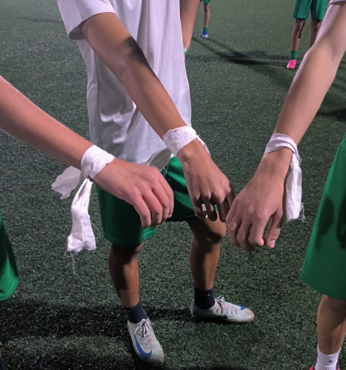 Csi, Fom e Caritas scendono in campo per la pace: 2.500 squadre con un laccio bianco al braccio