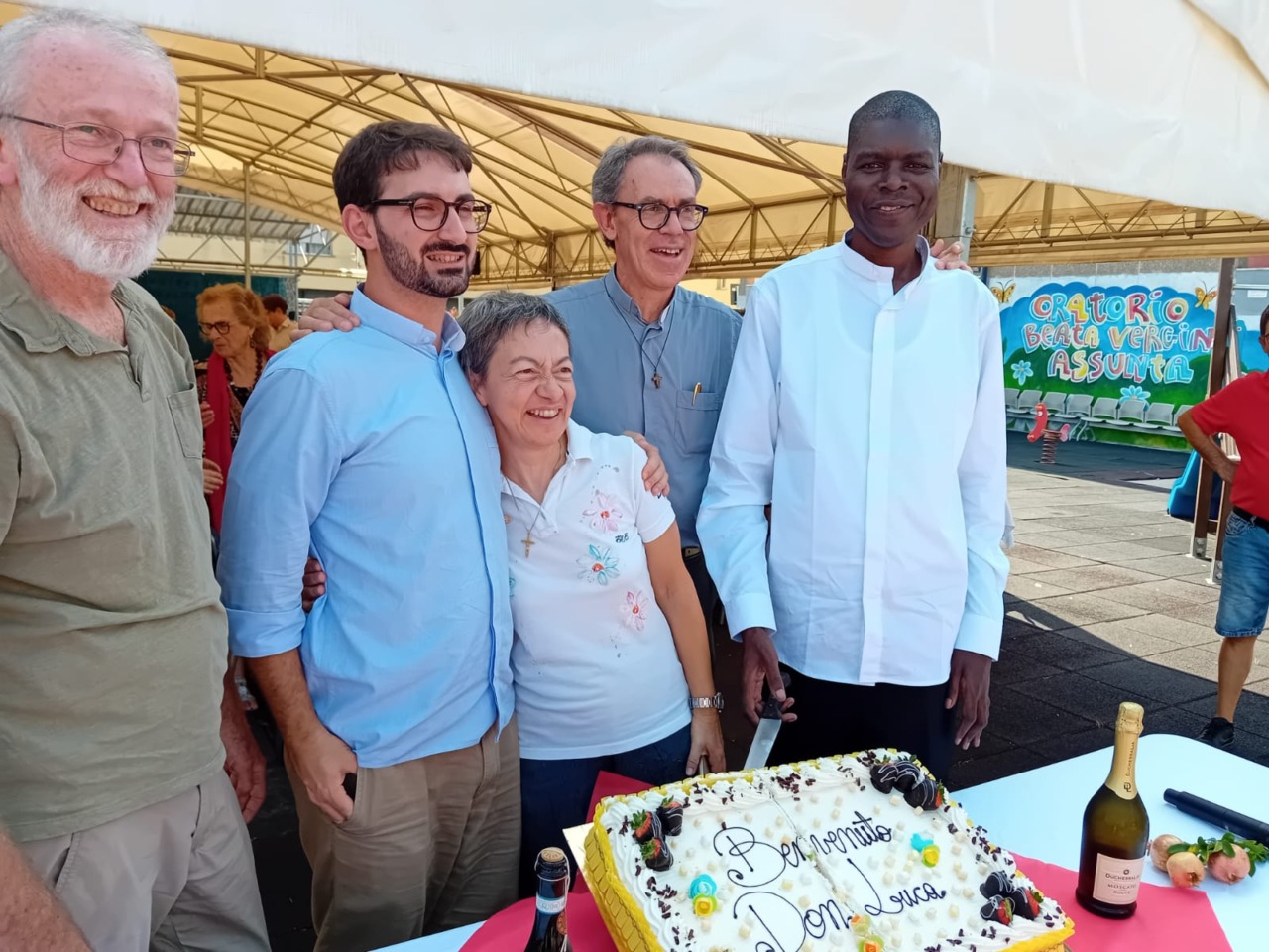 La comunità di Limito e Seggiano dà il benvenuto ai nuovi “don”