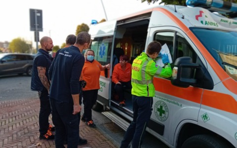 Beccato a rubare spruzza lo spray al peperoncino: evacuato l’Unes