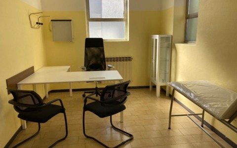 L’ambulatorio è pronto, ma resta vuoto: il medico si tira indietro