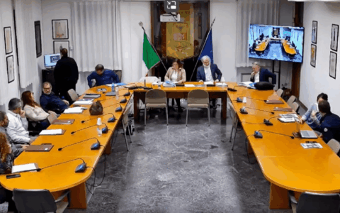 Esclusi i  ripetenti e nessun vantaggio per l’Isee: polemiche sulle nuove regole delle borse di studio