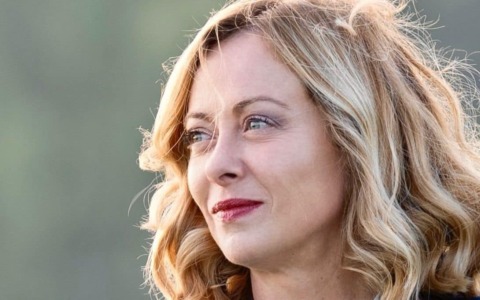 Aggredito in strada da un nigeriano senza fissa dimora: “Chiedo i danni alla Presidenza del Consiglio”