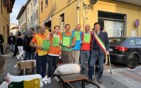 Tempo di caldarroste a Trezzano Rosa