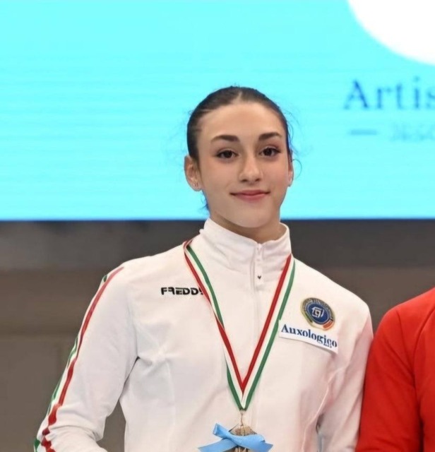 Eleonora Calaciura al debutto ai Mondiali di ginnastica nelle Filippine