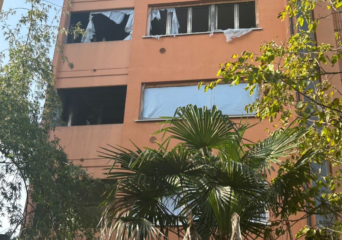 Case Aler vuote e abbandonate da cinque anni: dentro ci abitano solo i piccioni