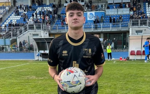Dal settore giovanile al primo gol in Eccellenza. Amoruso: “Un’emozione incredibile”
