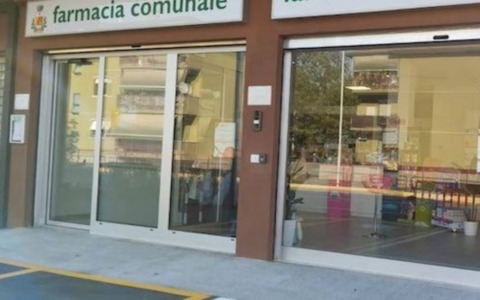 Vaccinazioni anche in farmacia: la proposta del consigliere