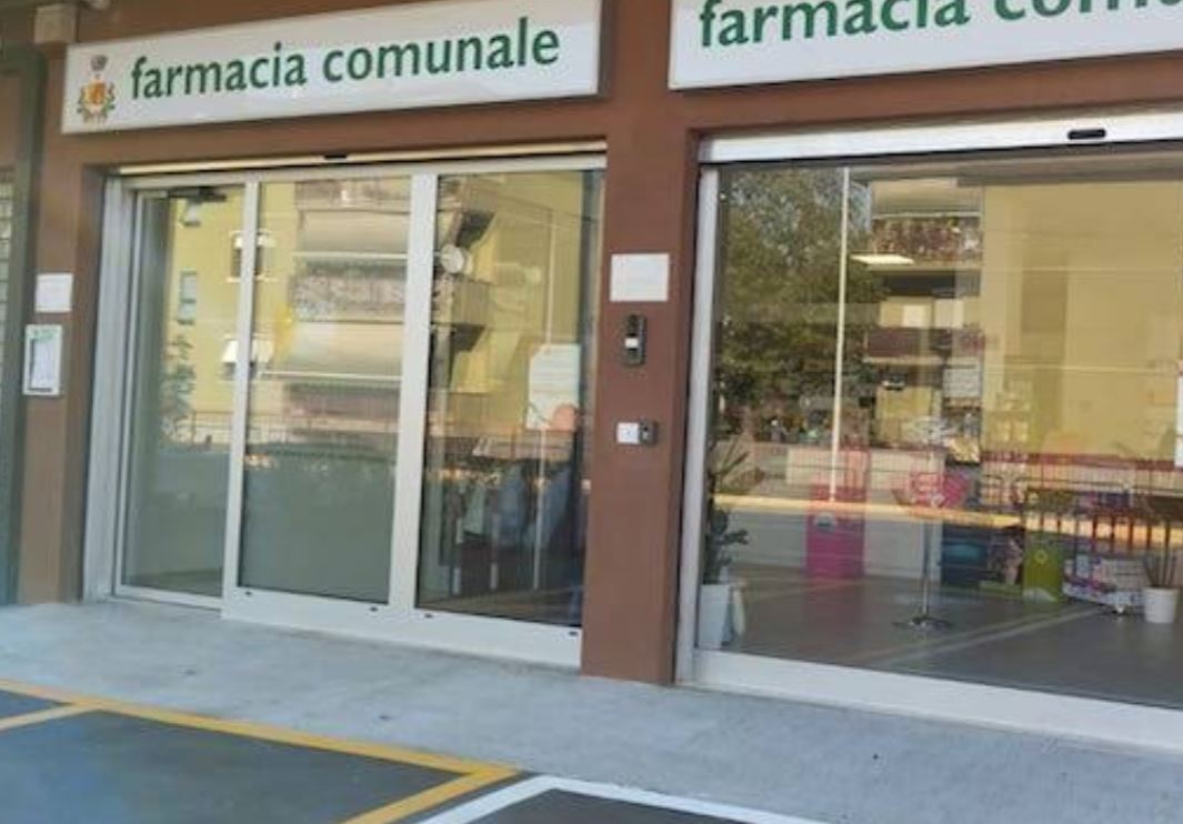 Vaccinazioni anche in farmacia: la proposta del consigliere