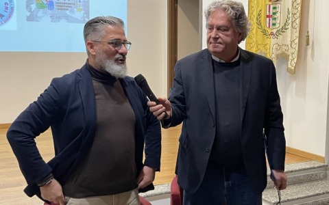 Gli “Occhi della vittoria”: a Pioltello una serata di emozioni e coraggio grazie all’associazione Diversi da chi? Appha Aps