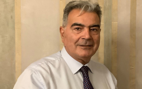 Sindaco-medico accusato di violenza sessuale sulle pazienti, fissata la data del processo: proposto un risarcimento