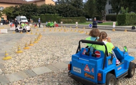 “Sicurlandia”, progetto per sensibilizzare le giovani generazioni ai temi dell’educazione stradale e della legalità