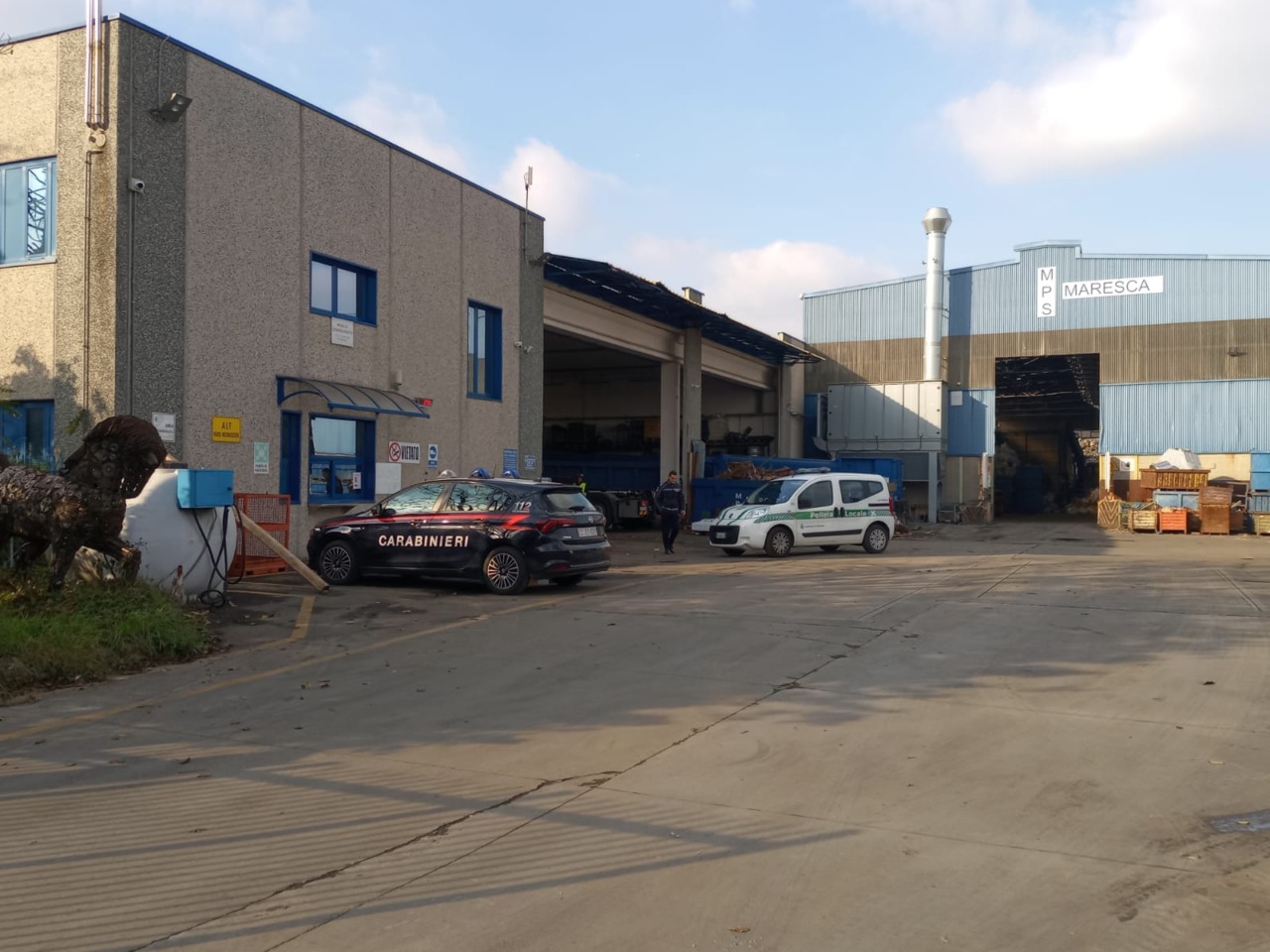 Ancora una morte sul lavoro. Autotrasportatore travolto da un muletto