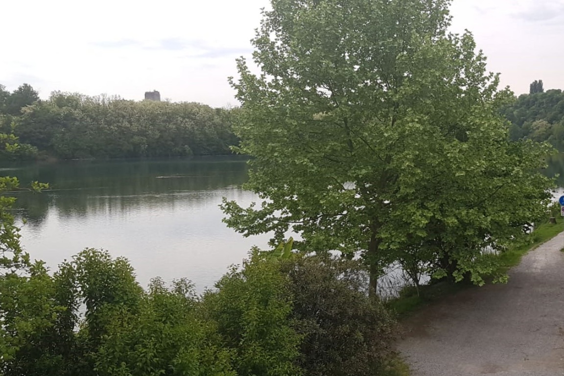 Schiuma nell’Adda: si tratta di un fenomeno di origine naturale, nessun rischio per l’ambiente