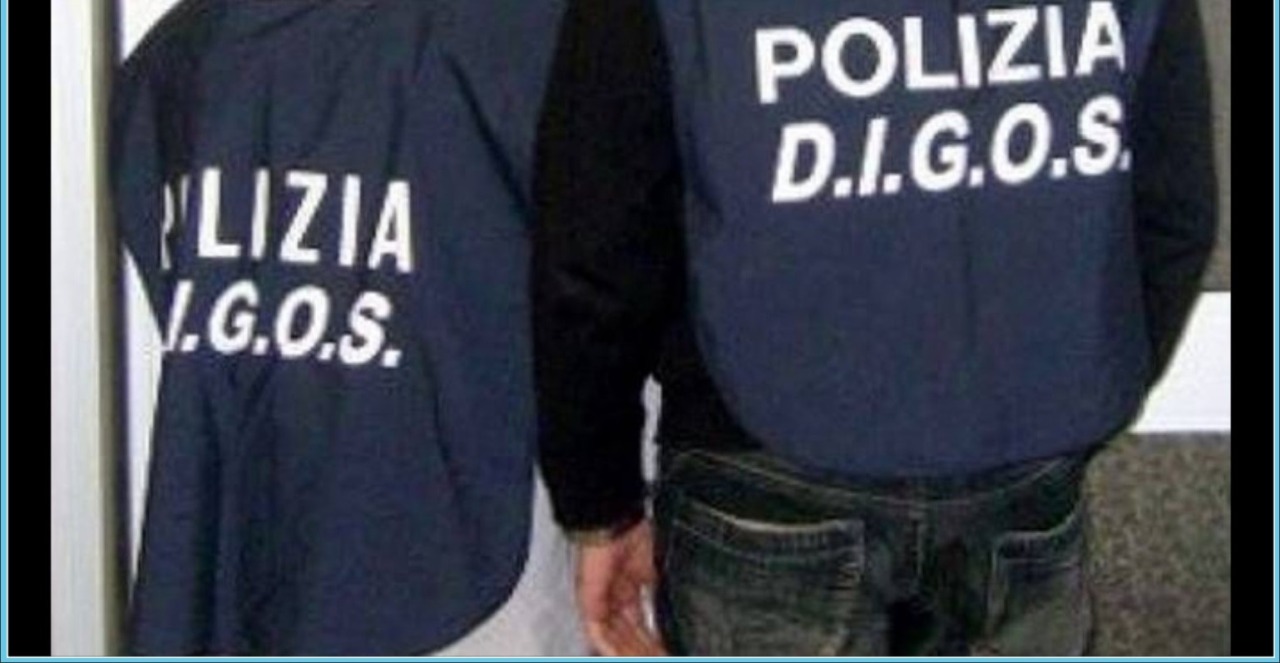 Evade e minaccia di fare un attentato: 20enne arrestato durante la diretta social