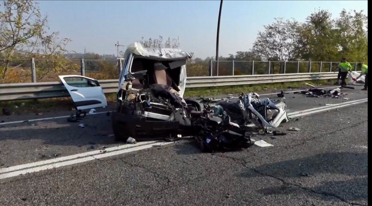 Schianto di Stezzano: le due giovani vittime sono di Gessate