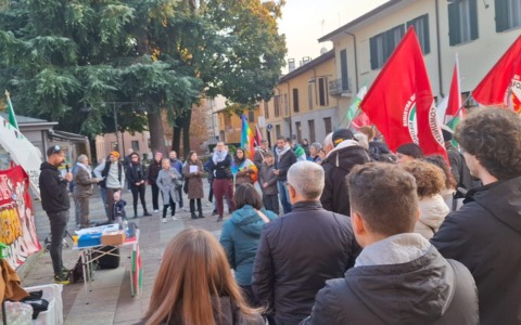 Manifestazione contro la guerra, contro il riarmo, per la pace e per la giustizia