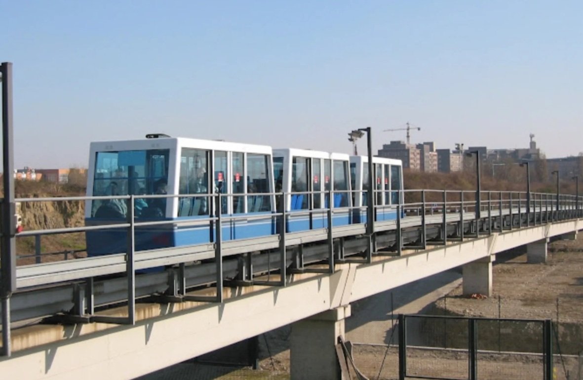 Ferma da un anno e mezzo, Avo lancia una petizione per far ripartire la metro per il San Raffaele