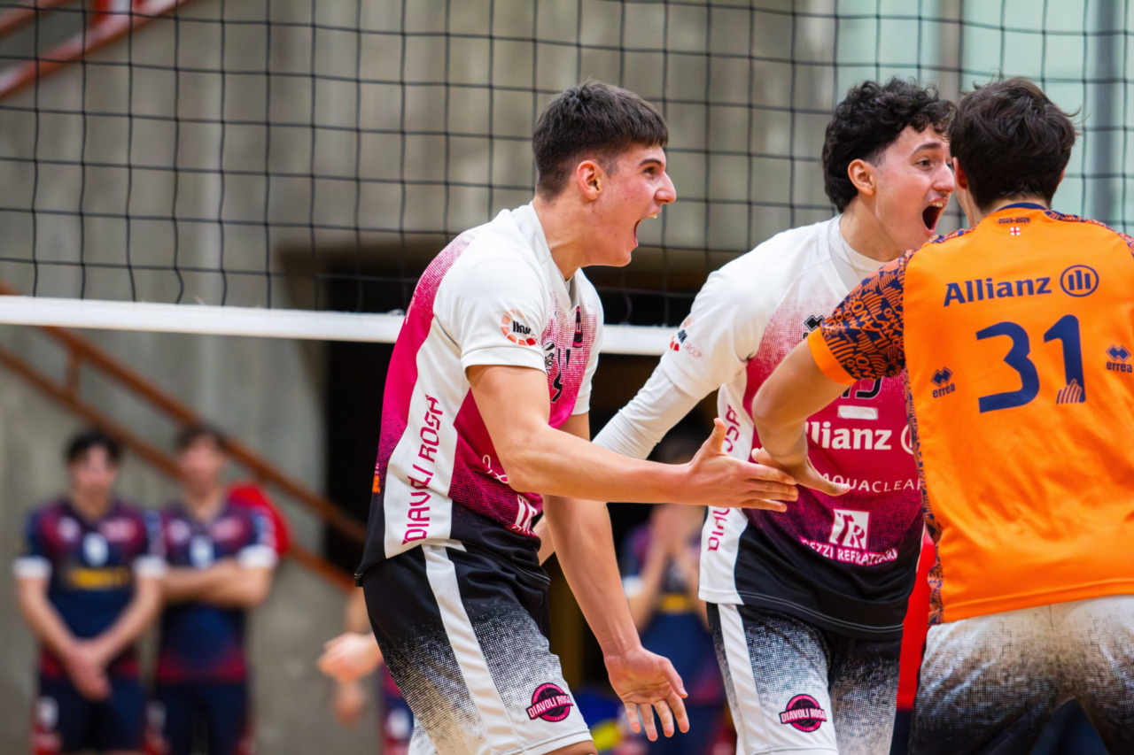 Festa al Palakennedy, prima vittoria in campionato per i Diavoli rosa