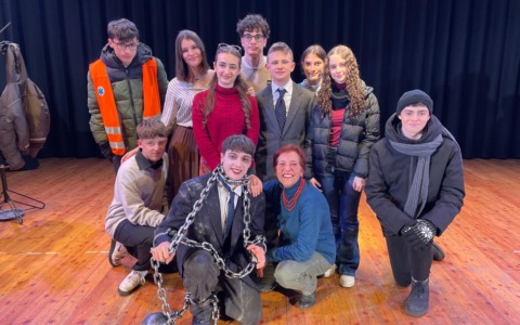 Il gruppo adolescenti de I Goss di Vignate incanta il pubblico con “Una notte magica” in auditorium