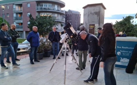 Parte il progetto 13 Lune dedicato agli amanti degli astri, delle stagioni e… della lettura