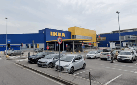 I sindacati annunciano lo sciopero di fronte alla sede Ikea di Carugate per il rinnovo del contratto