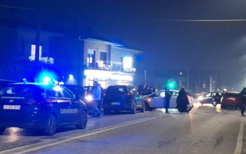 Maxi tamponamento tra auto: a causarlo un colpo di sonno