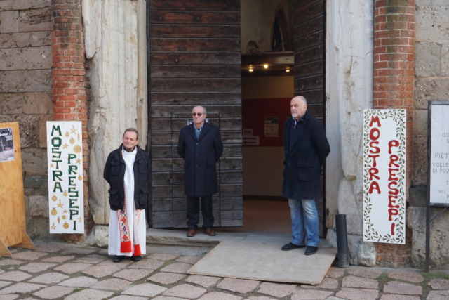 Si è alzato il sipario sulla 27ª Mostra dei Presepi nella chiesa di San Francesco