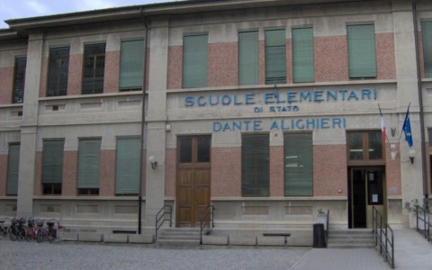 Si allungano i tempi per la ristrutturazione delle scuole