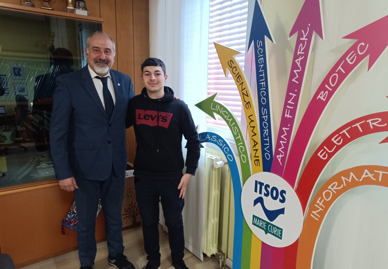 A 19 anni in cattedra: Ernesto Fedele è il professore più giovane d’Italia